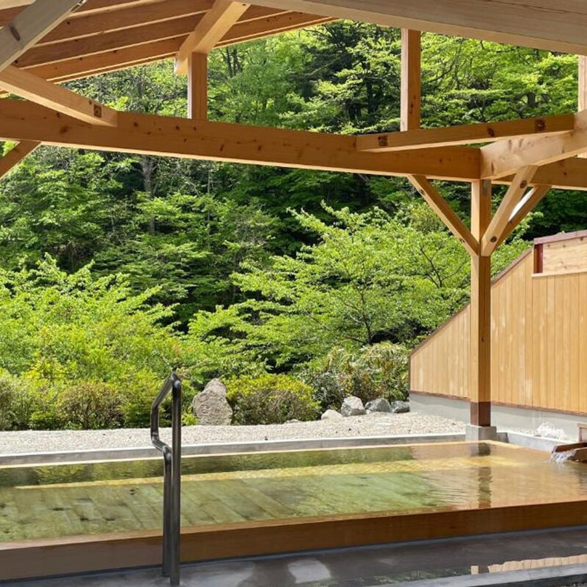 ひとり旅で泊まりたい、都内近郊の宿4選。【ホテルジャーナリスト せきねきょうこが厳選】