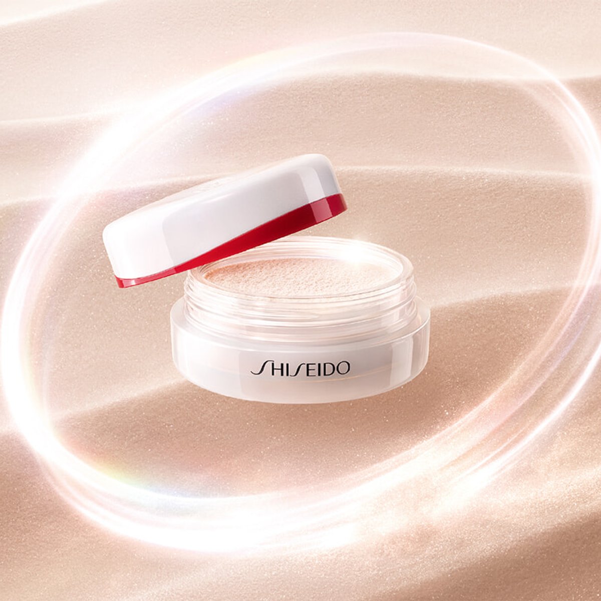 乾燥しない、テカらない。SHISEIDOのアンビバレントな美容液パウダー。
