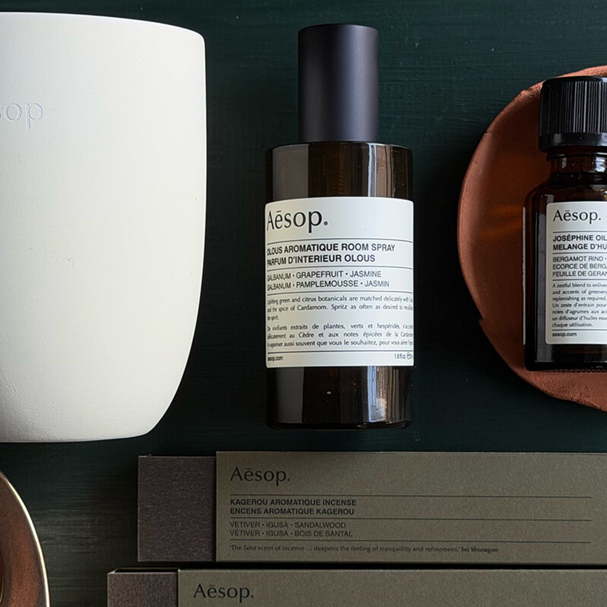 いま使ってよかった「イソップ」のルームフレグランス4選。香りで部屋も心も整える。