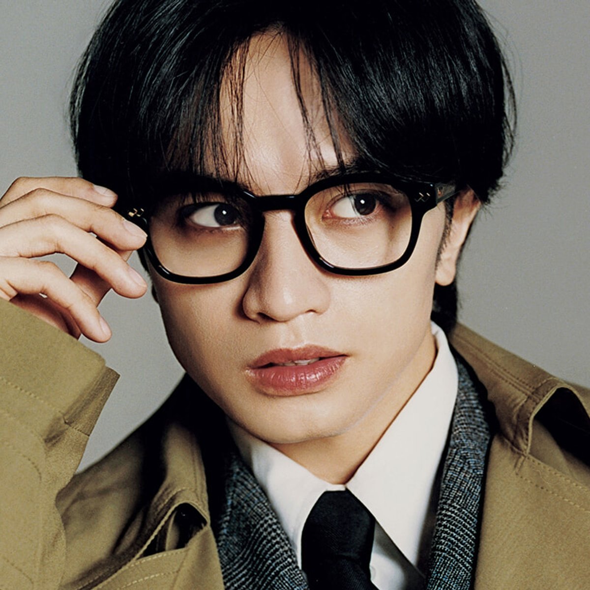 5人の中島健人。