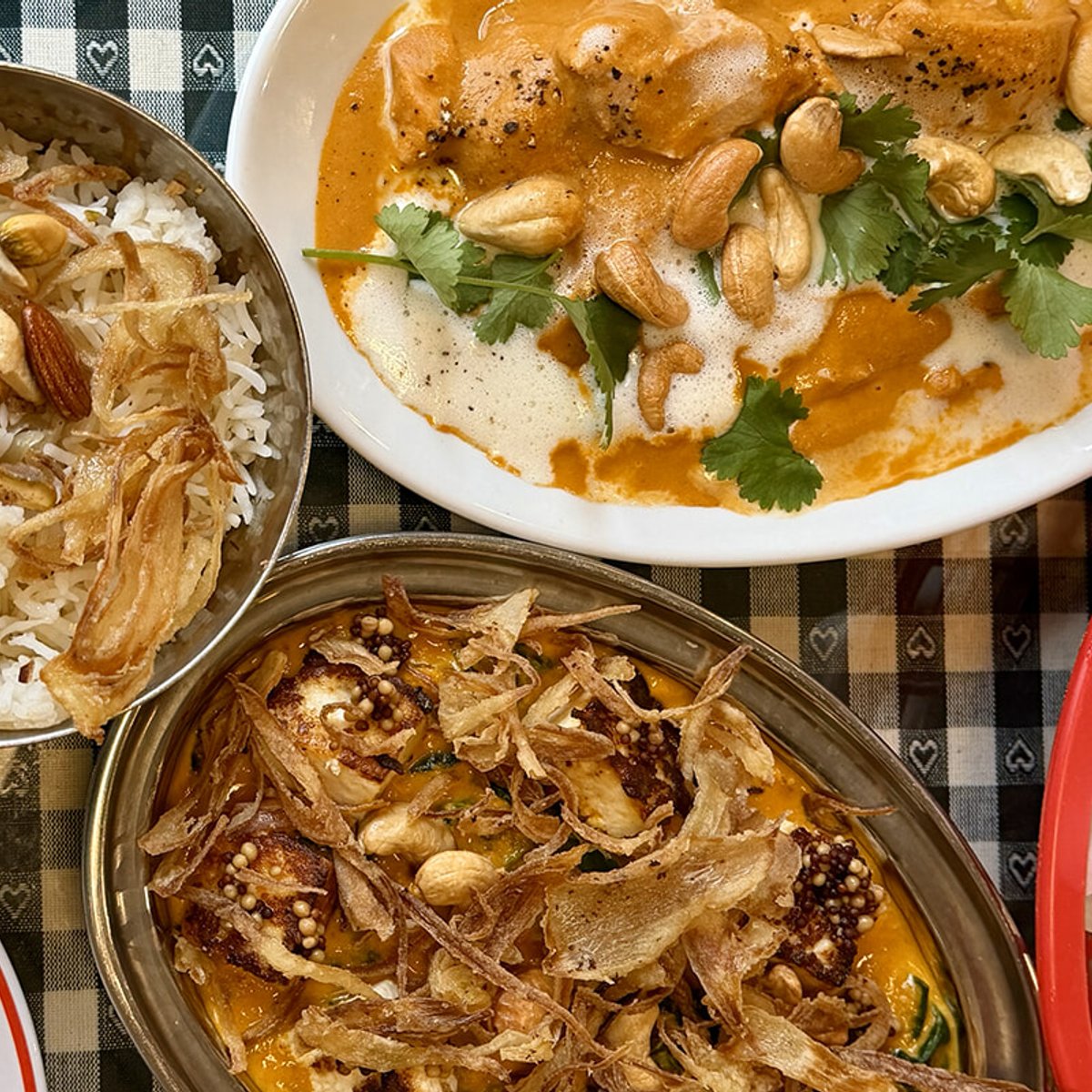 11区のグールー、おいしくてなんだか可愛いインド料理レストラン。