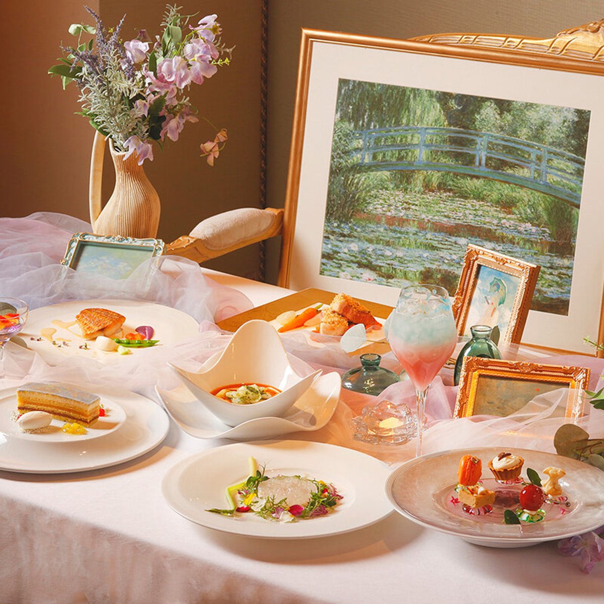 モネが愛したジヴェルニーの庭へ思いを馳せる、特別な食体験を。