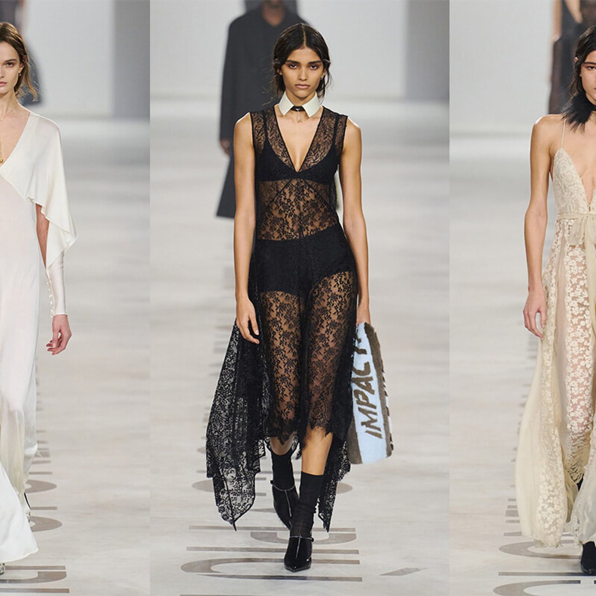 「Less I, more us （”私”よりも”私たち”）」。マリア・グラツィア・キウリがフェンディ初のショーに込めたメッセージとは。