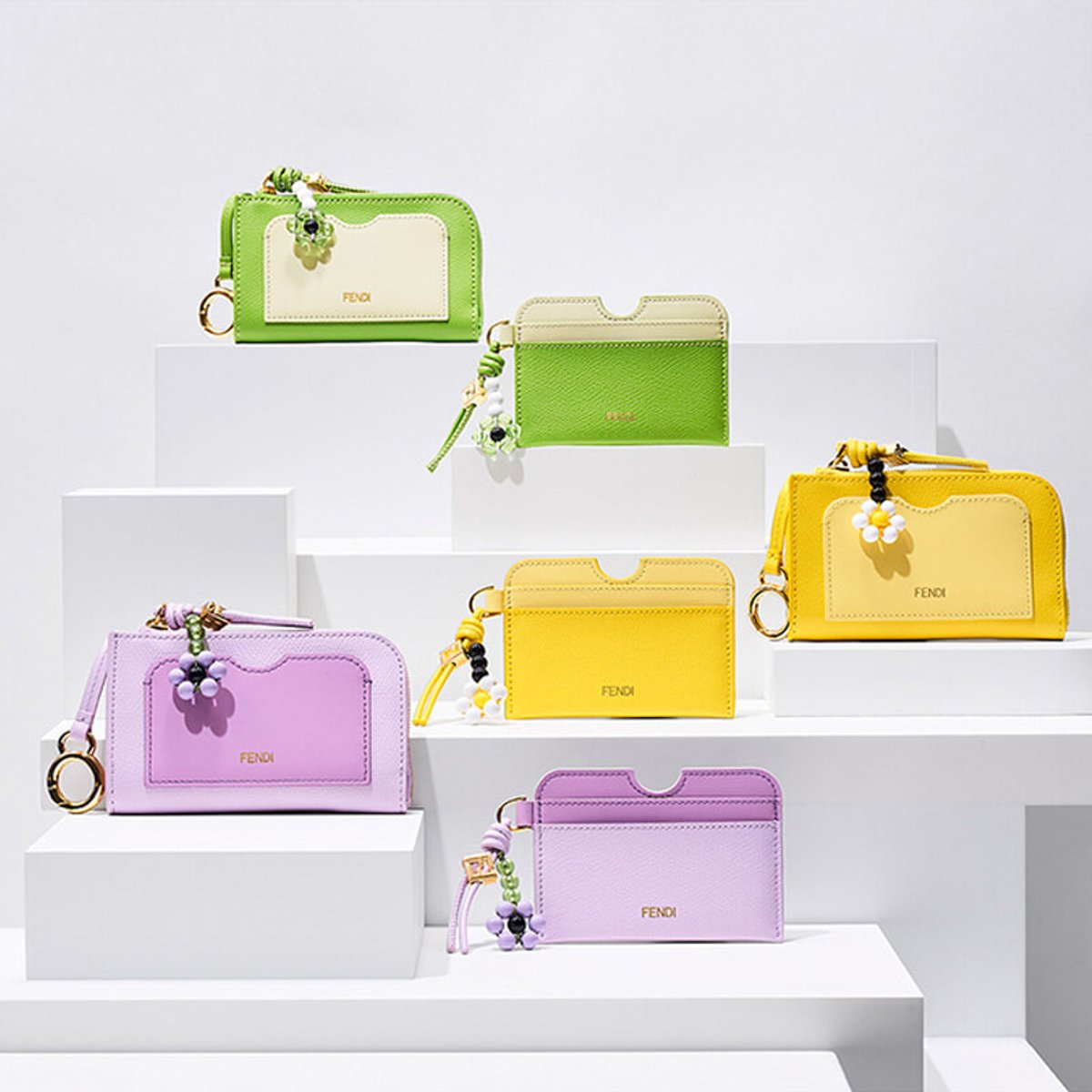 春めく最強開運日にぴったりなフェンディの新作レザーグッズ。