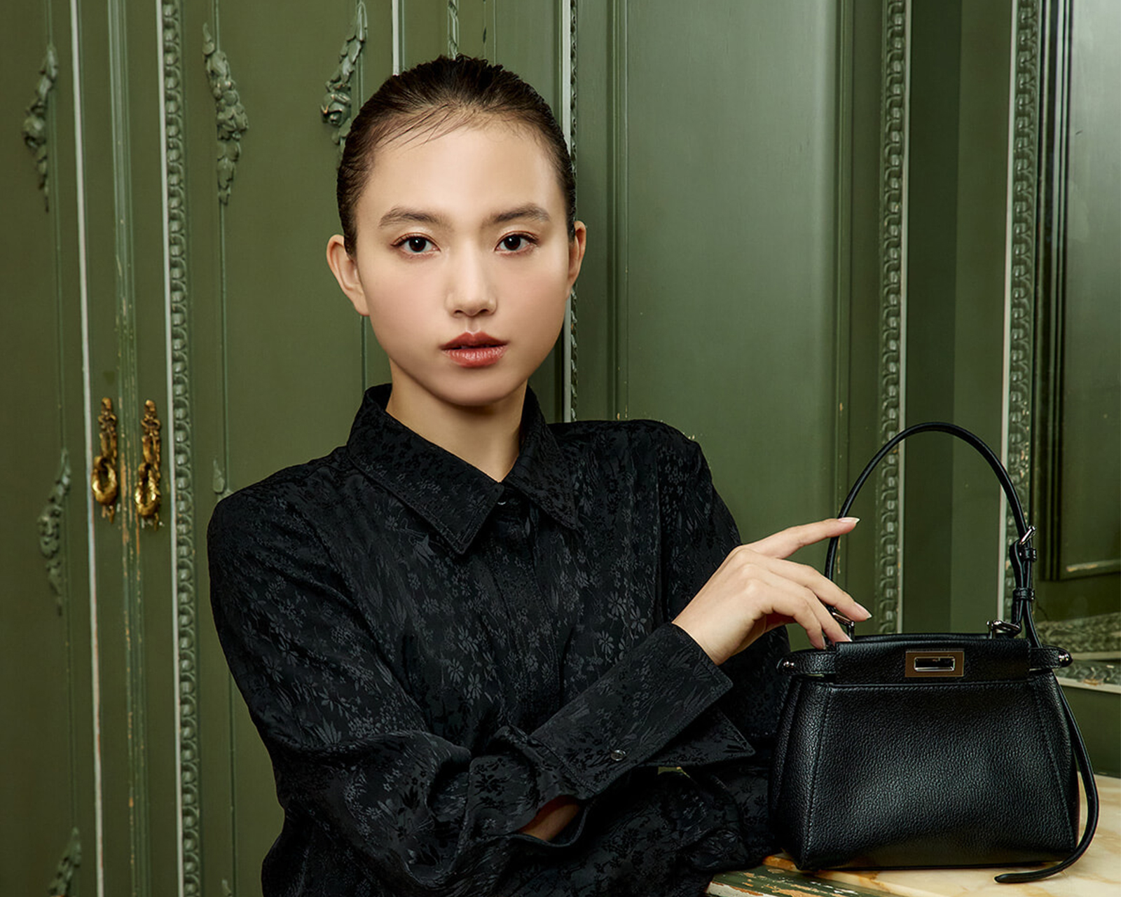 清原果耶がフェンディのショーへ参加！ ミラノでのコレクションダイアリーをお届け。