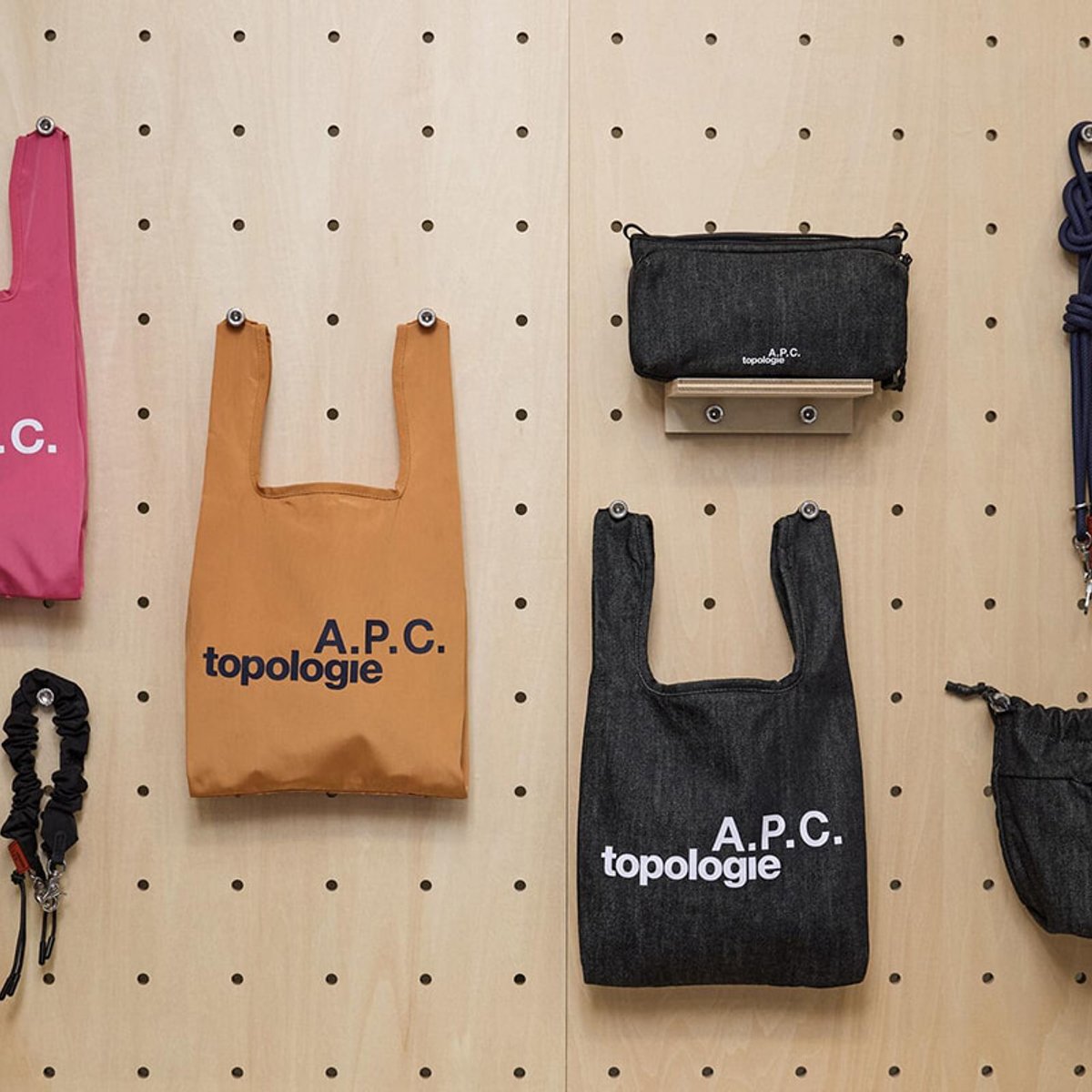 クライミングギアを都会的に。アー・ペー・セー×トポロジーがデイリーに活躍必至！