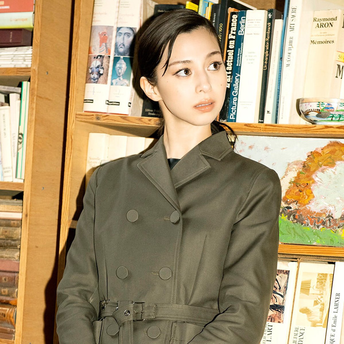 中条あやみをはじめ豪華セレブがルイ・ヴィトン秋冬ショーに出席。