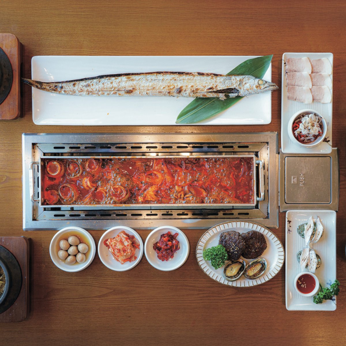 韓国・済州島で外せない名物グルメ5選！ 黒豚に海鮮、ローカル食堂を厳選。