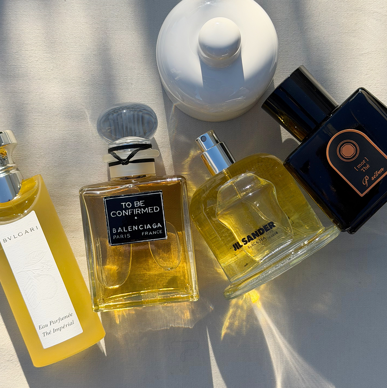 左からブルガリ、バレンシアガ、ジルサンダー、P.Seven茶香水など全てお茶の香りの香水