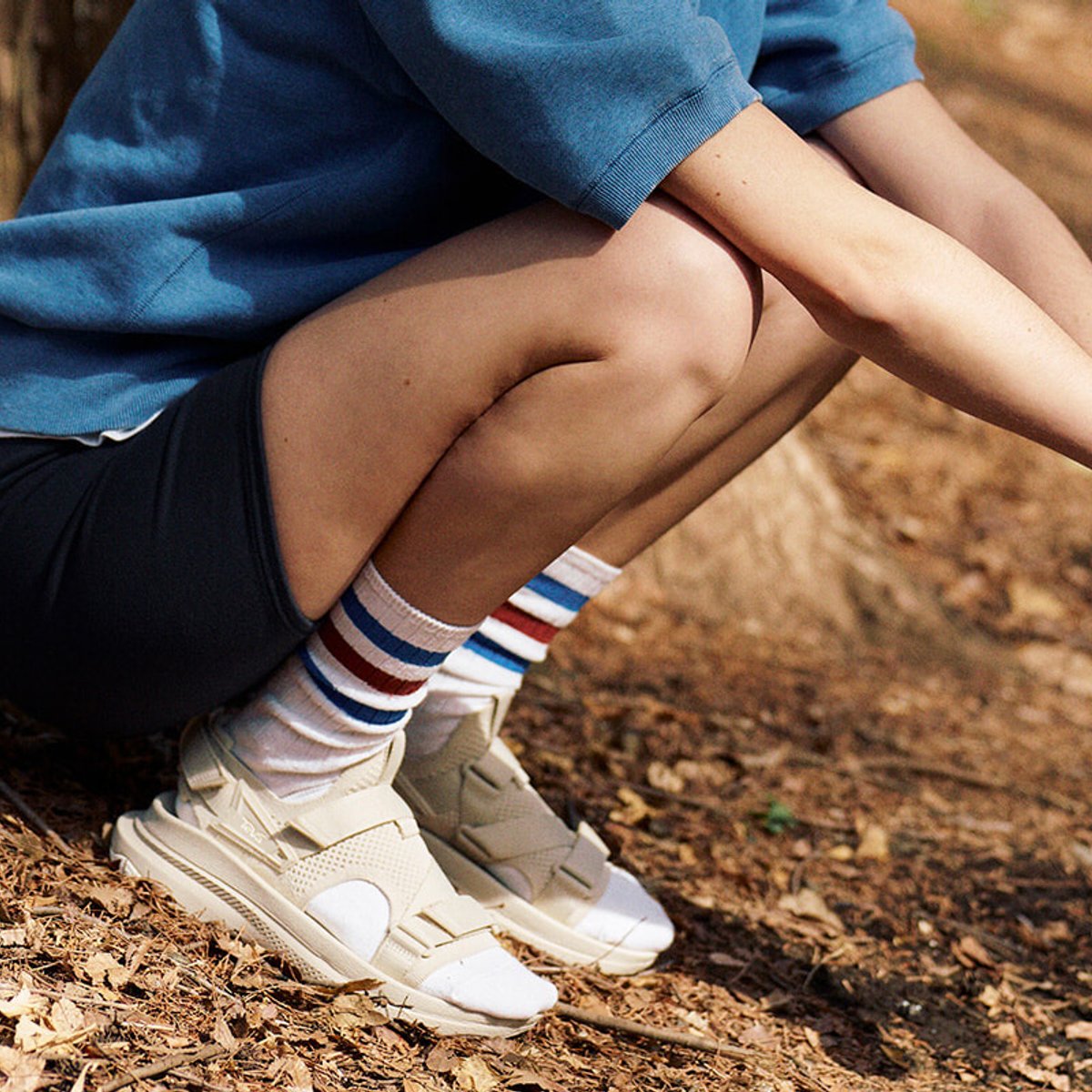 新色が登場！ テバの「走れる」サンダルで、街から自然まで自由に駆け抜けよう。