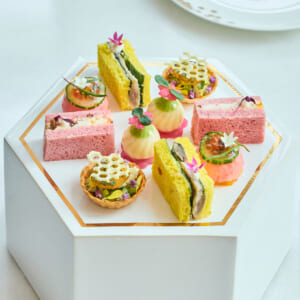 ショーメがザ・リッツ・カールトン東京とコラボ！ ときめく「ビー ドゥ ショーメ アフタヌーンティー」を堪能して。