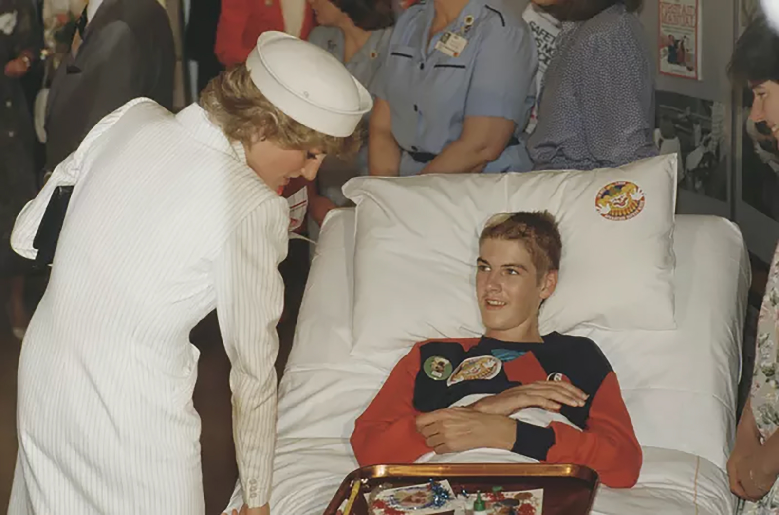 ルボルンの王立病院を訪問したダイアナ妃