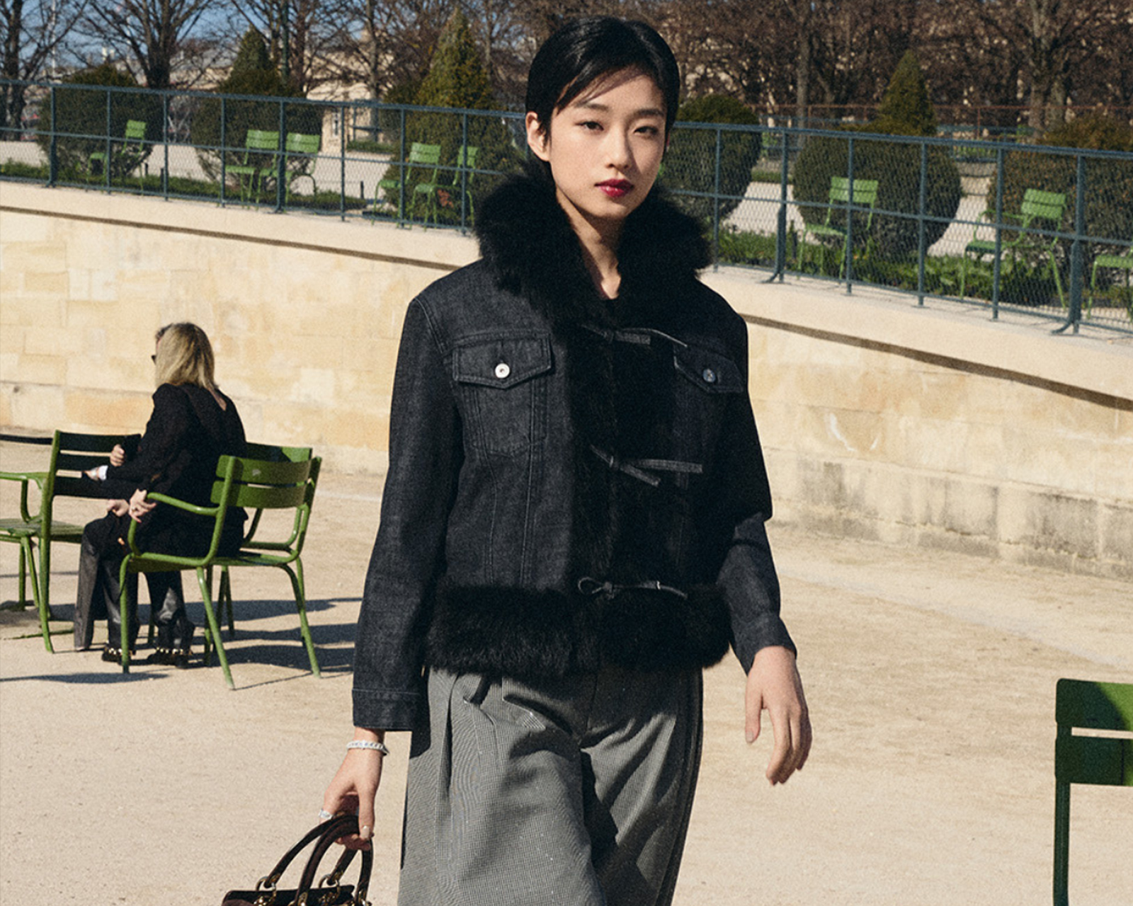 「服は魔法」。河合優実がディオール2026年秋冬コレクションで感じた役を纏うということ。