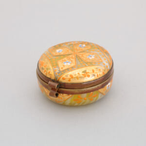 近代の化粧文化の変遷を辿る、ポーラ文化研究所50周記念展が開催。