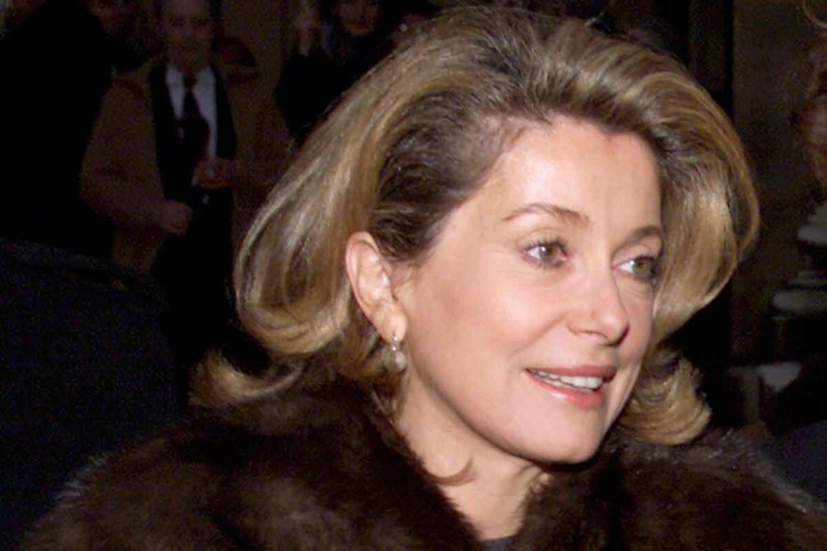 catherine-deneuve-ogp-1.jpg