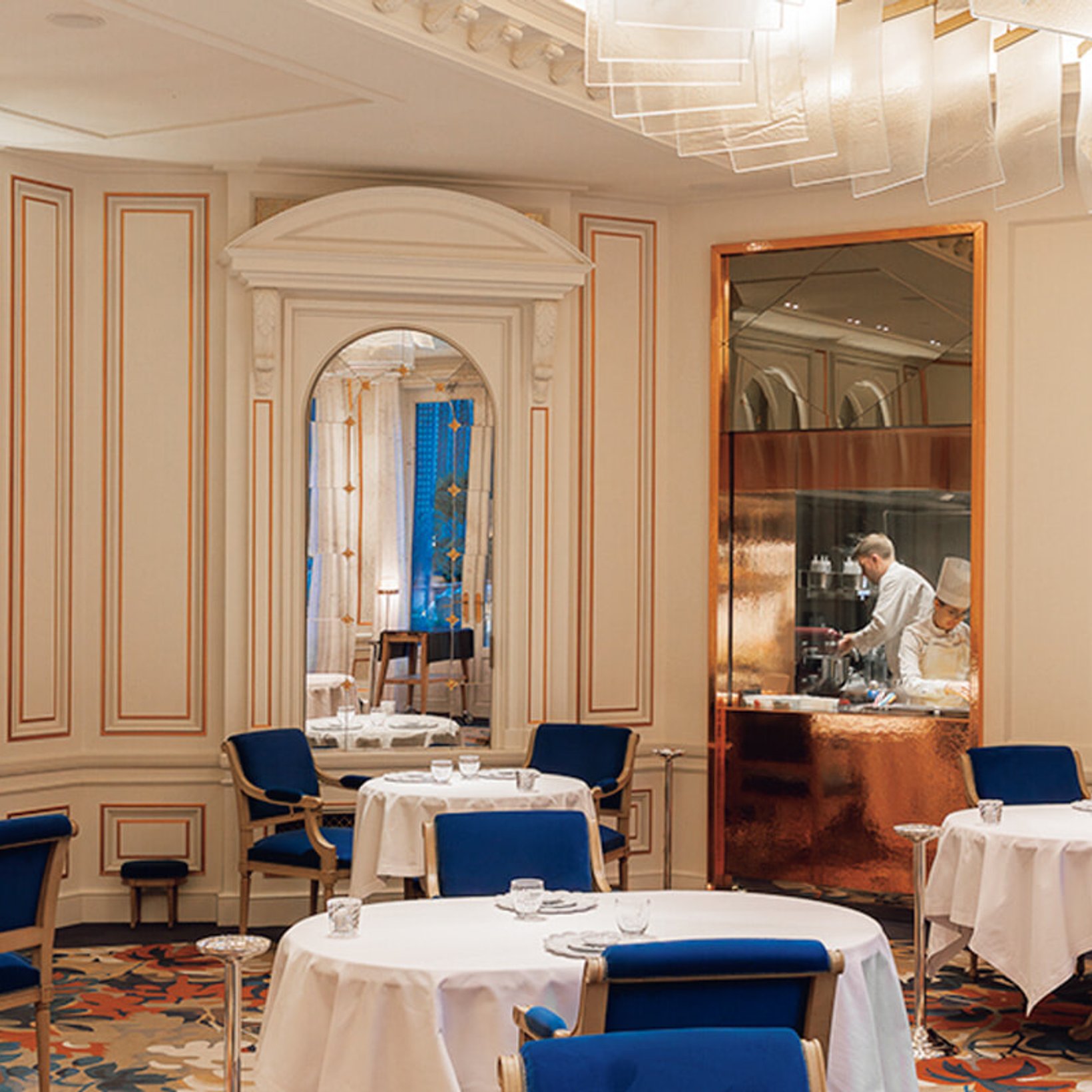 女性スターシェフが老舗の殿堂に。【パリのマイベストレストラン】