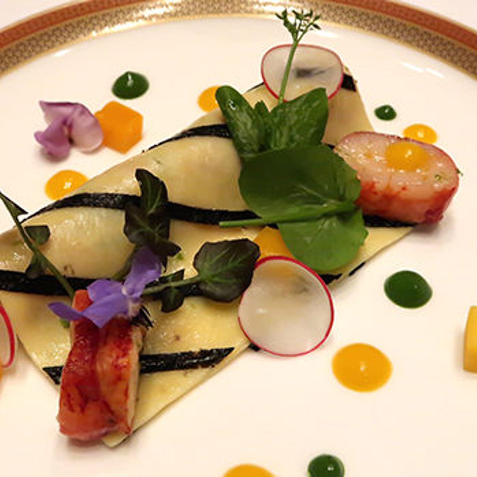 パリのザ・ペニンシュラでしか味わえない中華料理。