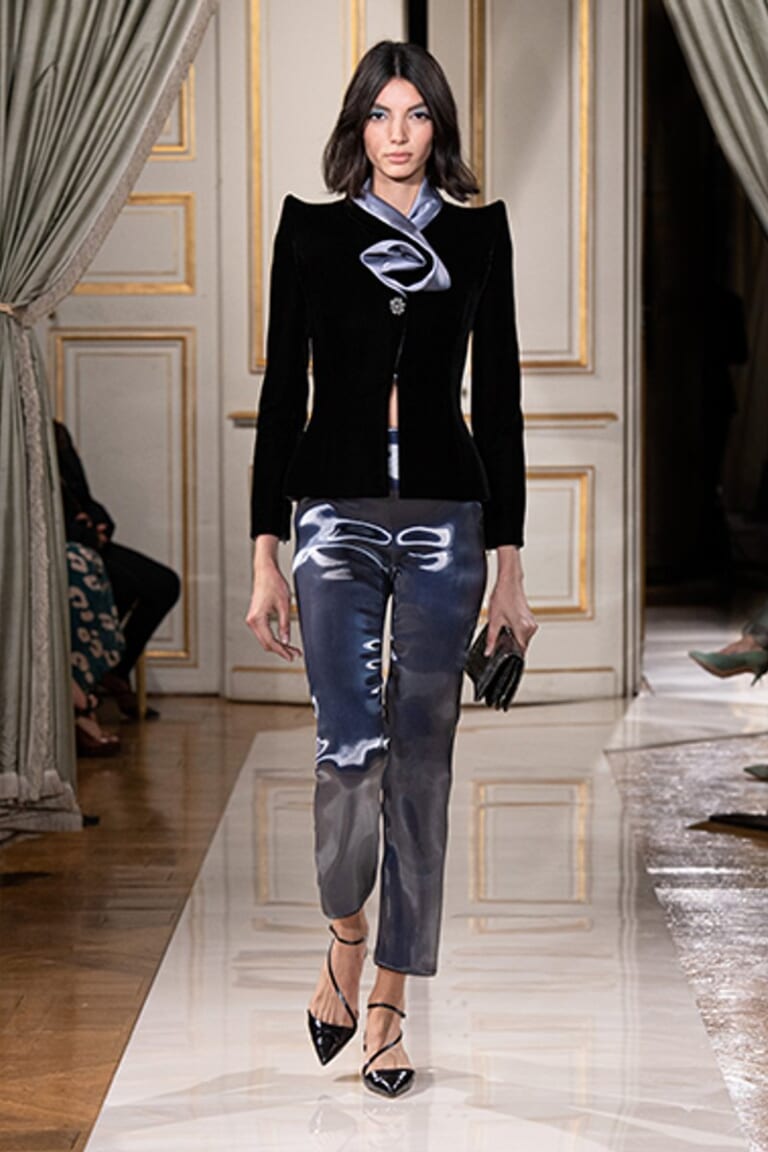 アルマーニ　プリヴェ –  2021/22年 秋冬オートクチュールコレクション