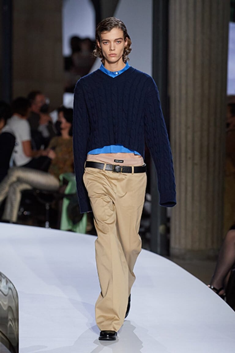 ミュウミュウ –  2022年 春夏コレクション