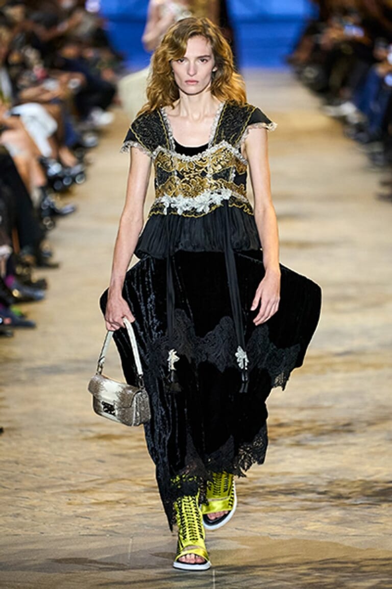 ルイ・ヴィトン –  2022年 春夏コレクション