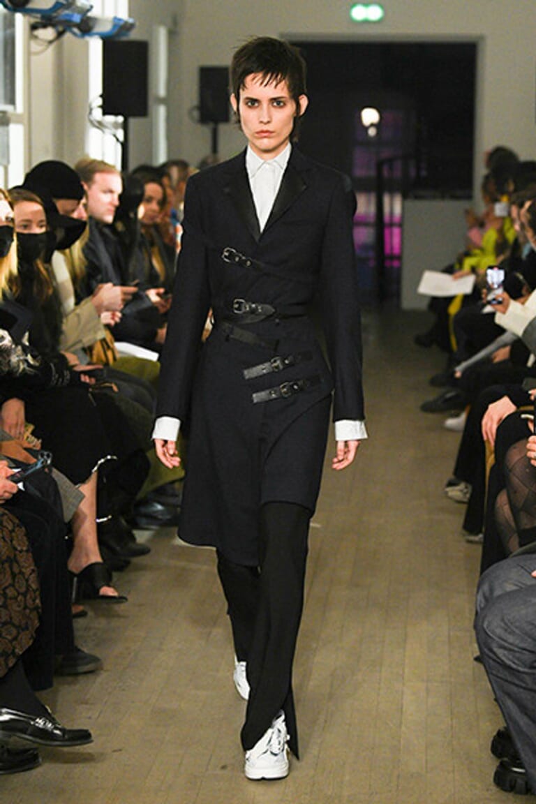 ロック –  2022/23年 秋冬コレクション