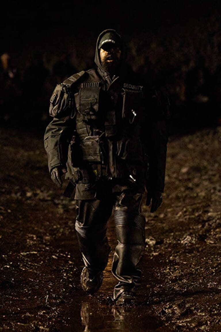 バレンシアガ –  2023年 春夏コレクション