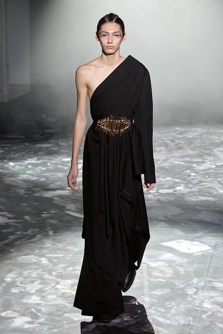 ユイマ ナカザト –  2023年 春夏オートクチュールコレクション