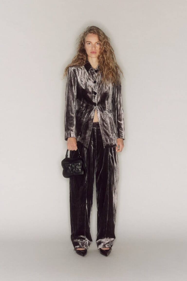 ガニー –   2024年 リゾートコレクション