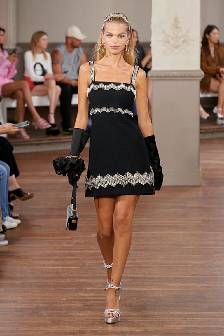 パトゥ –  2024年 スプリングコレクション