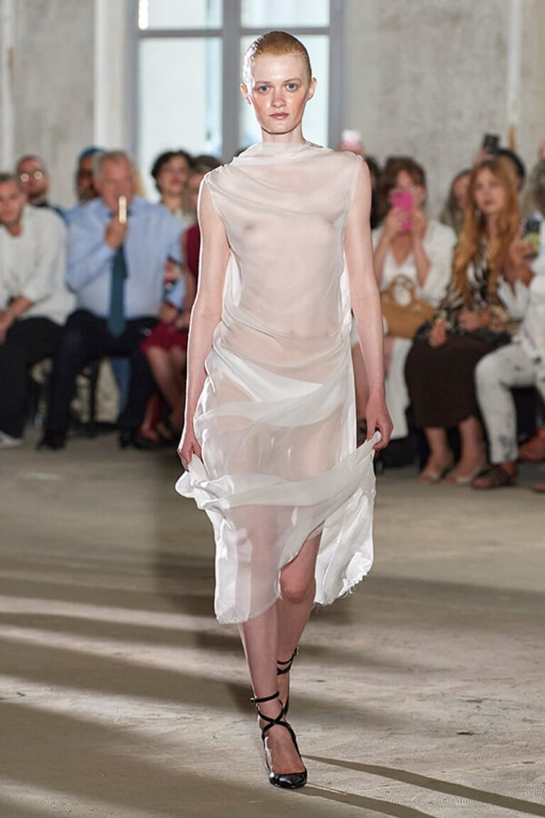 シャルル・ドゥ・ヴィルモラン –  2023/24年 秋冬オートクチュールコレクション