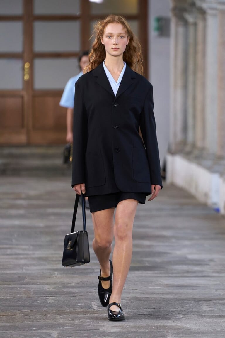 バリー –  2024年 春夏コレクション