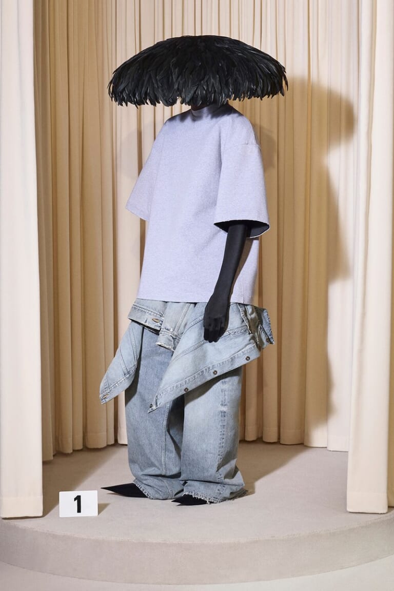 バレンシアガ – 2024/25年 秋冬オートクチュールコレクション