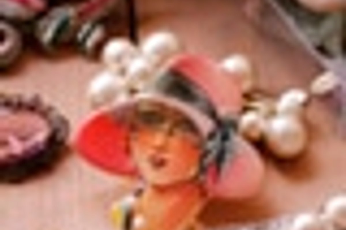 petite robe noireのアクセサリーが演劇とコラボ！