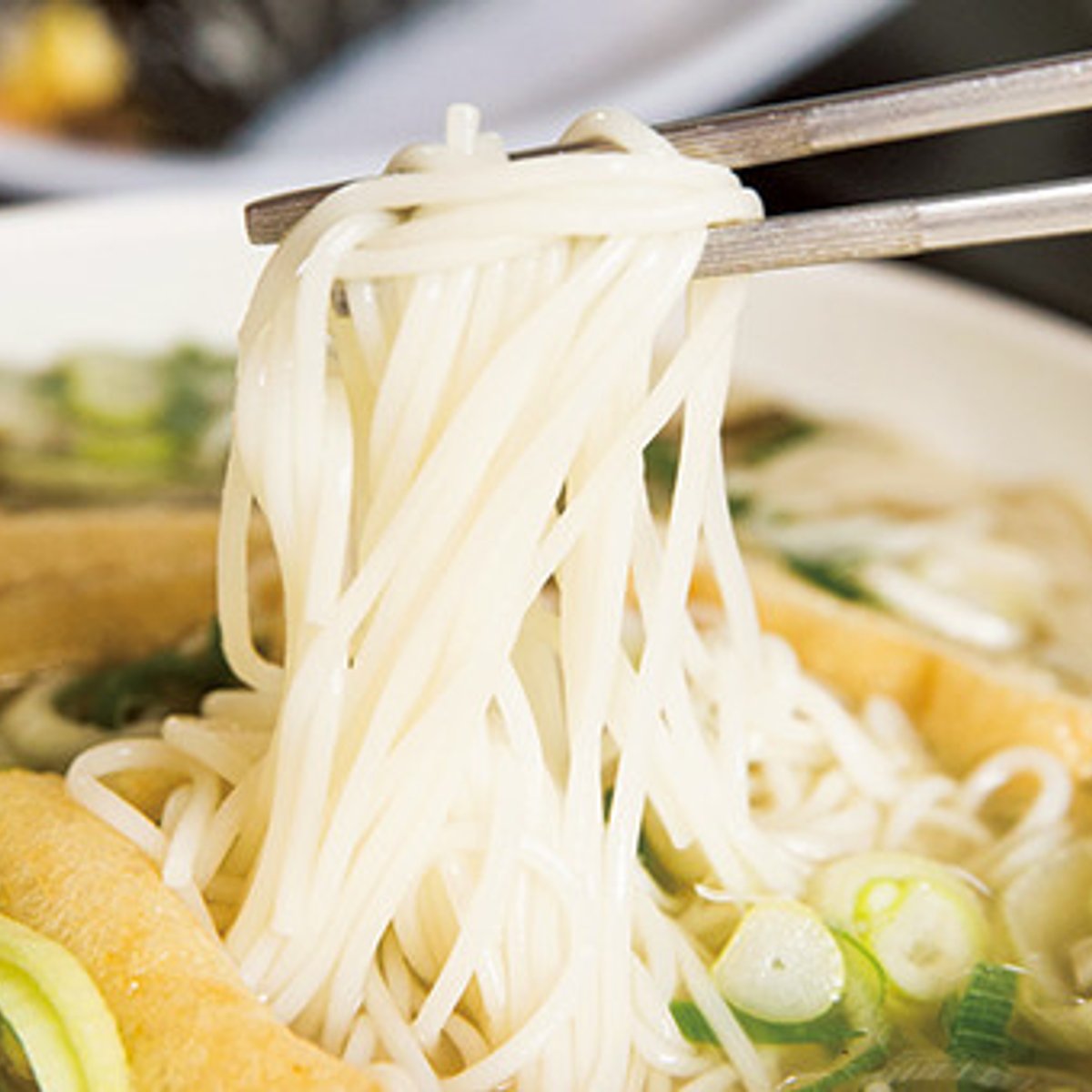 ソウルの老舗で味わう、優しく素朴な素麺。