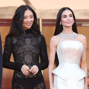 【カンヌ国際映画祭2026】開幕初日のレッドカーペット！ 会場は熱気に包まれ、スターたちが輝きを放つ。