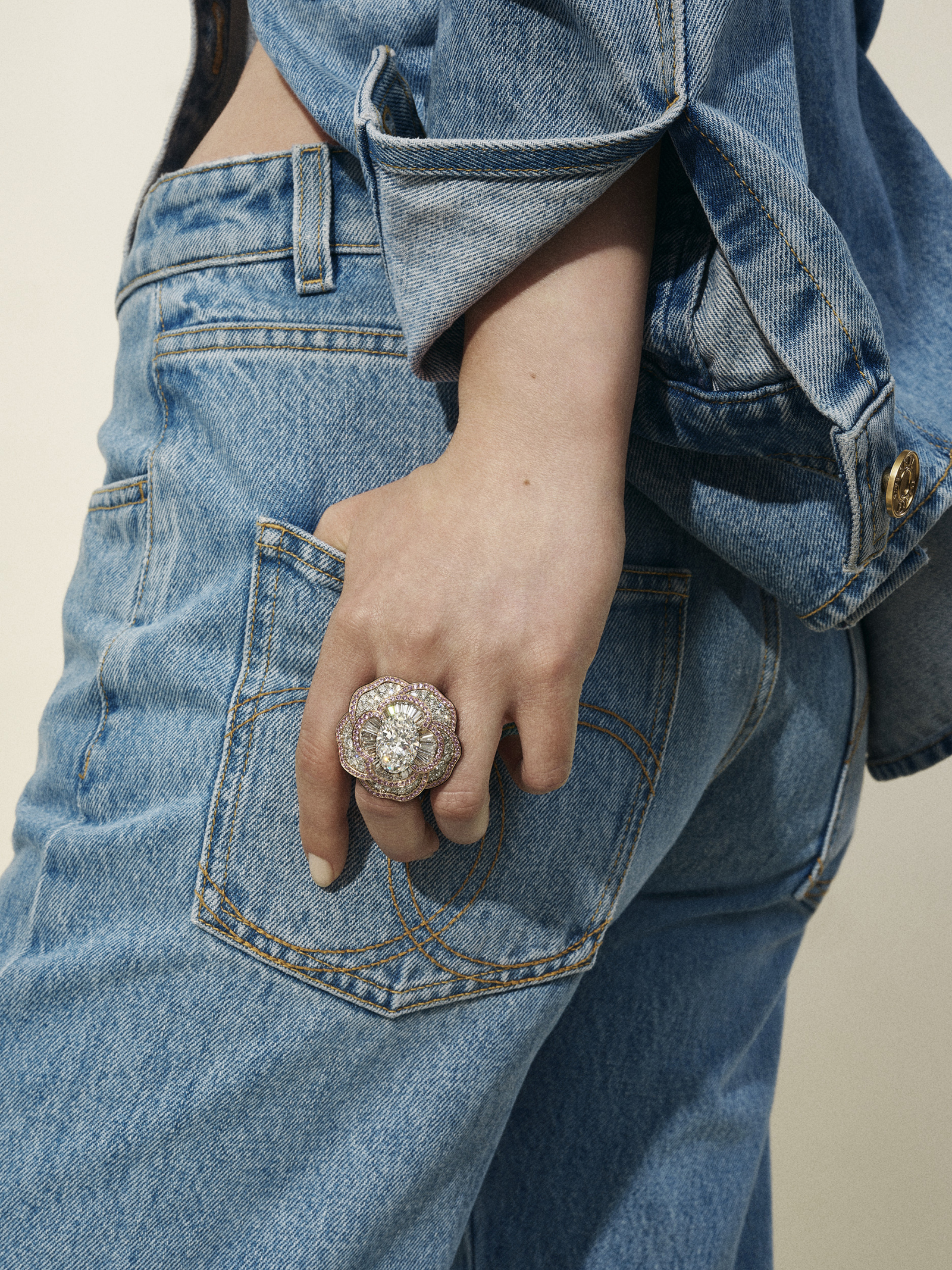 260528-chanel-high-jewelry-10 | madameFIGARO.jp(フィガロジャポン)