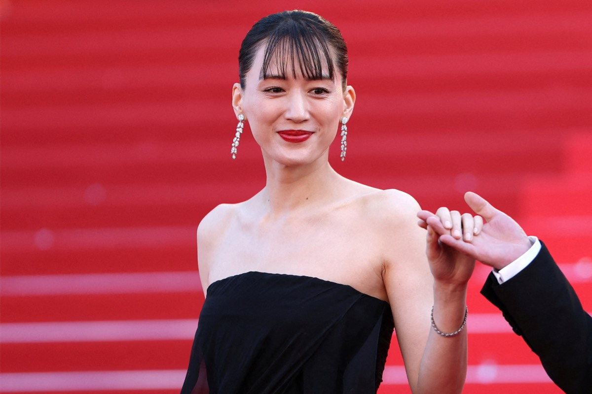 綾瀬はるか、カンヌ国際映画祭で纏った素敵なジュエリーは