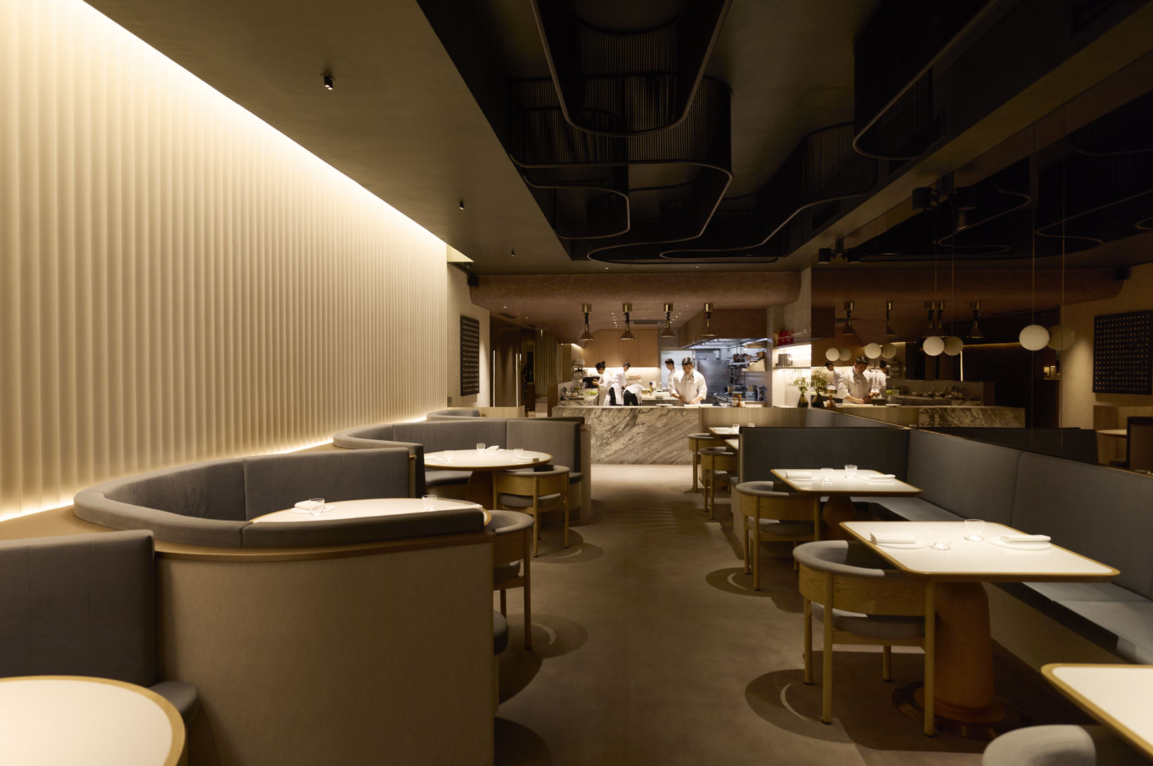 singapore-fine-dining-04-20260526 | madameFIGARO.jp(フィガロジャポン)