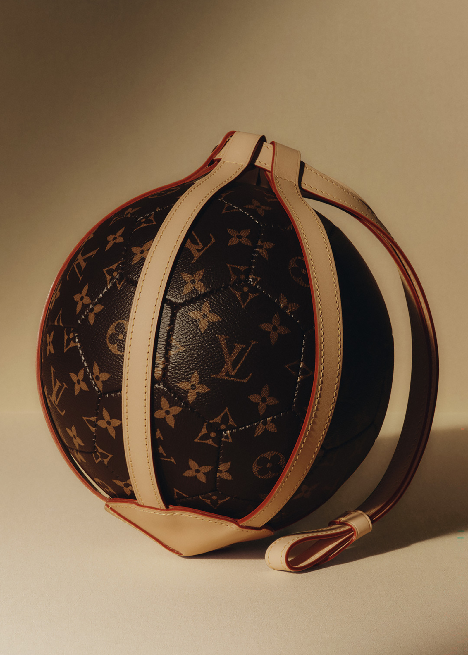 260609-louis-vuitton-rebonds-02 | madameFIGARO.jp(フィガロジャポン)