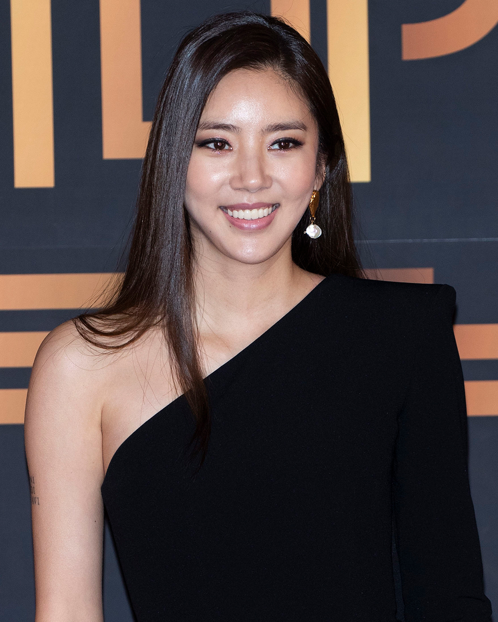 260610-son-dam-bi | madameFIGARO.jp(フィガロジャポン)