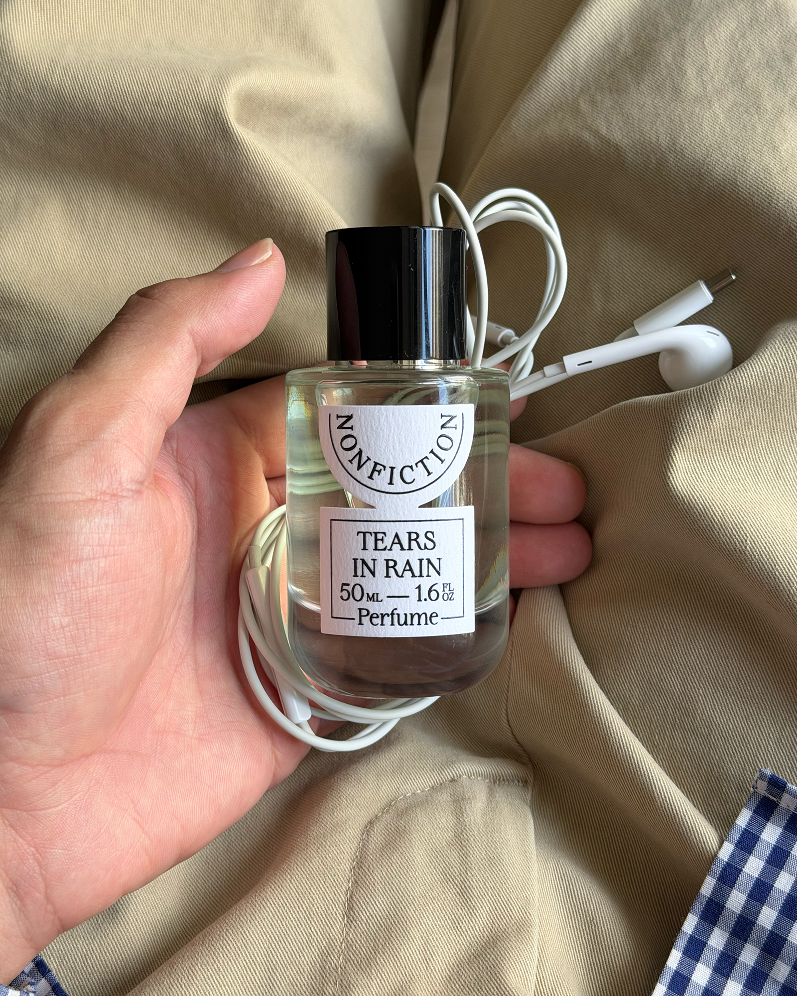 260615-nonfiction-fragrance | madameFIGARO.jp(フィガロジャポン) ノンフィクションの新作香水「ティアーズインレイン オードパルファム50ml¥22,000」の写真