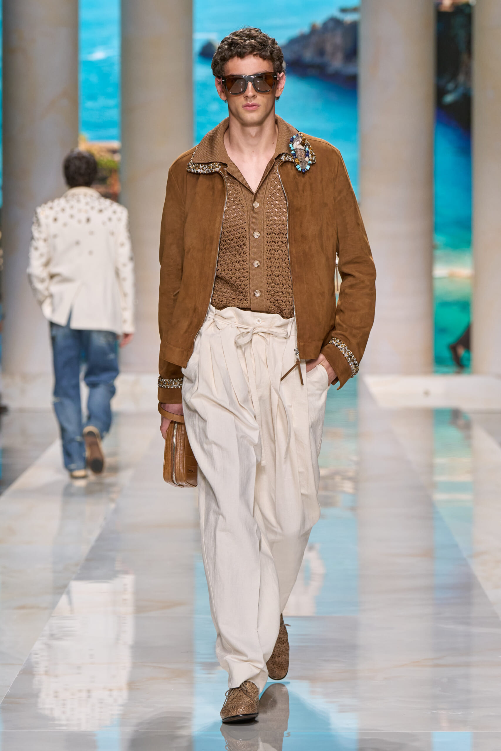 DG-SFILATA-UOMO-SPRING-SUMMER-2027-RUNWAY_LOOK_41 | madameFIGARO.jp(フィガロジャポン)