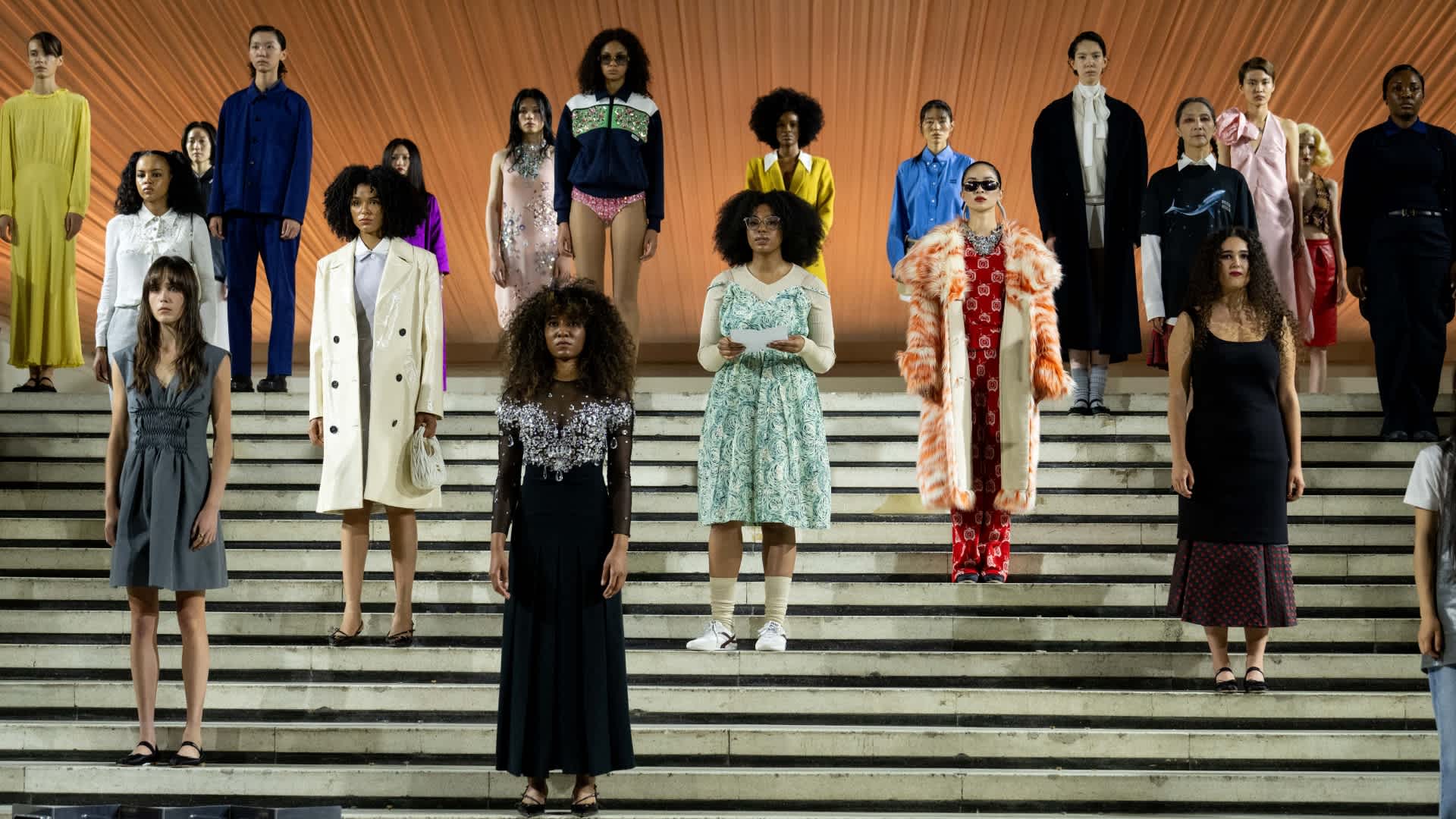 MIU MIU TALES TELLERS SHANGHAI 2026_PERFORMANCE_4 | madameFIGARO.jp(フィガロジャポン)