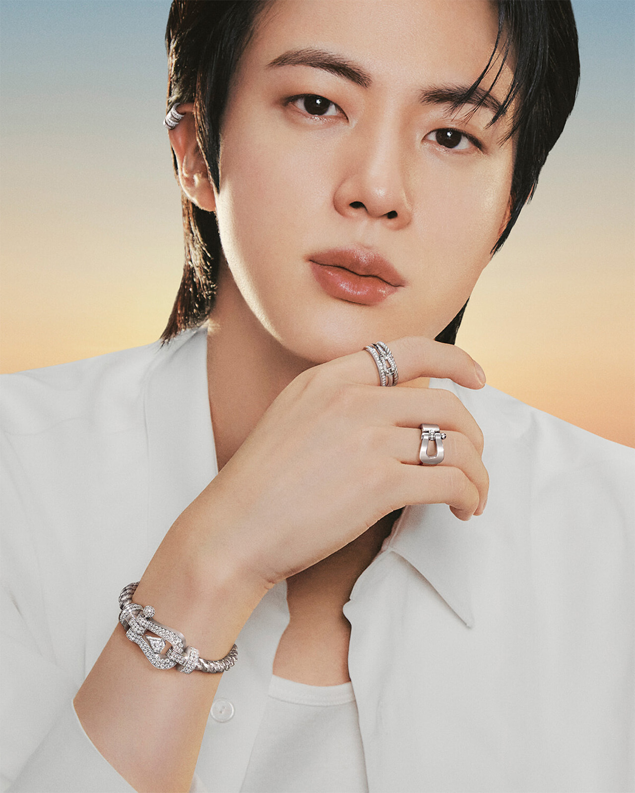 bts-jin-8 | madameFIGARO.jp(フィガロジャポン)