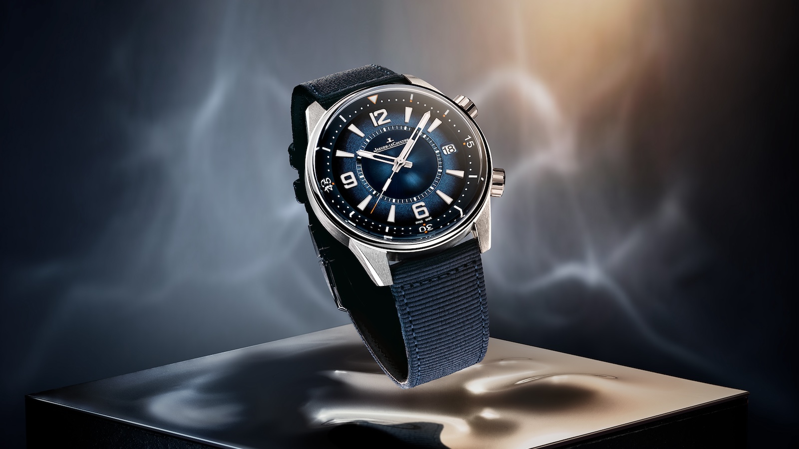 jaegerlecoultre_polarisdate_01 | madameFIGARO.jp(フィガロジャポン)