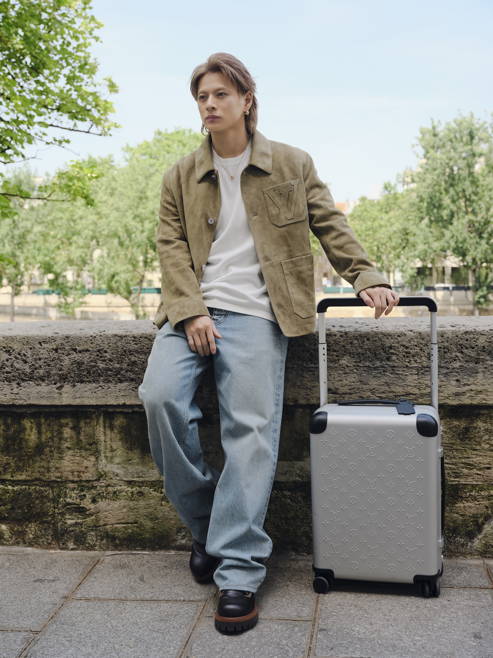 lv-04 | madameFIGARO.jp(フィガロジャポン)
