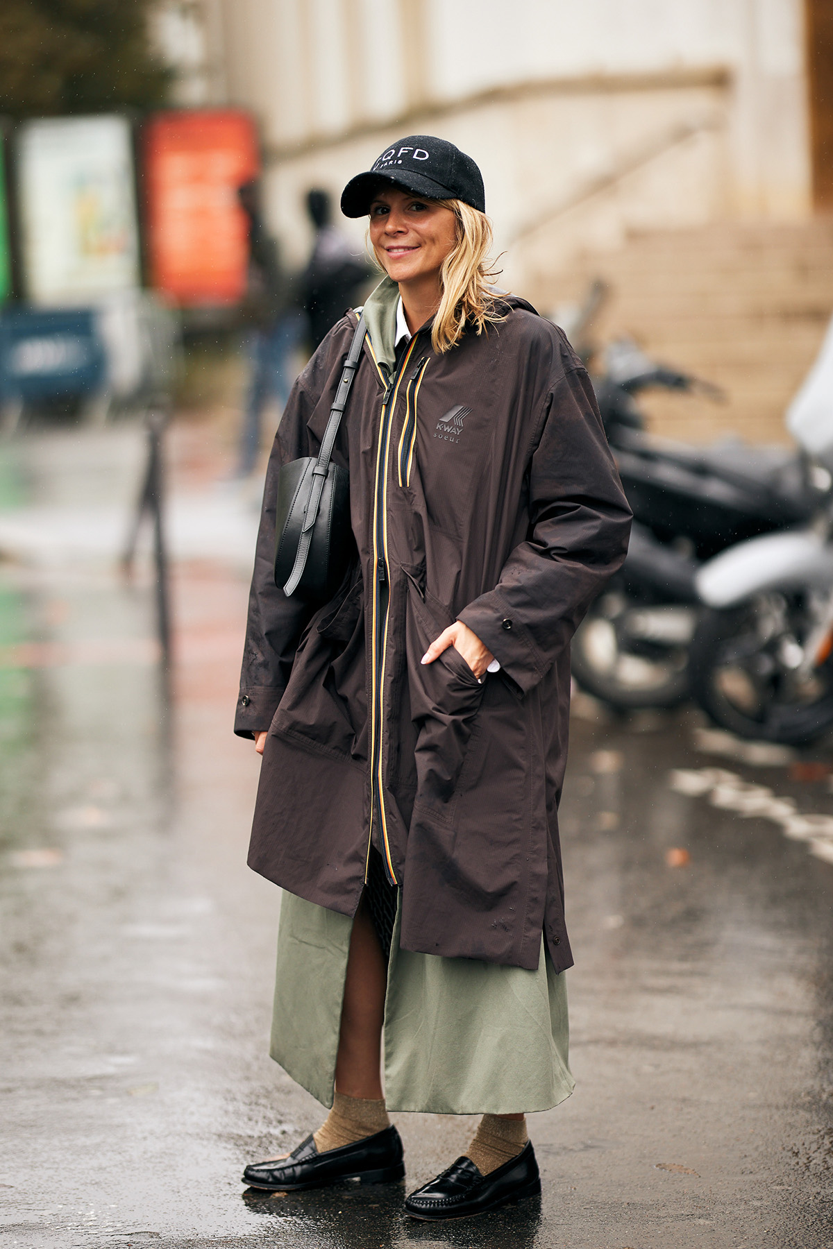 parischic-rain-6 | madameFIGARO.jp(フィガロジャポン)