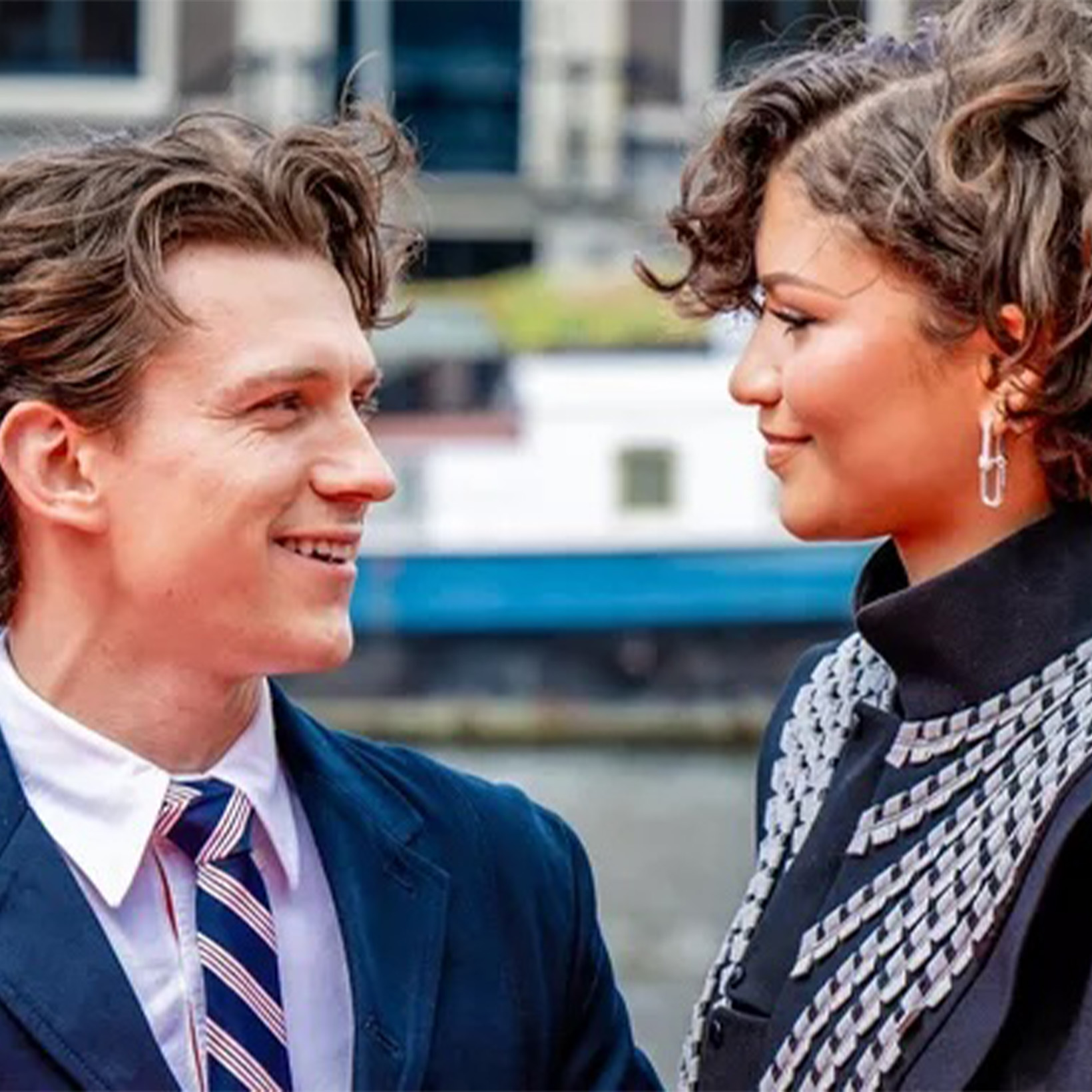 トム・ホランド、ゼンデイヤとの極秘結婚を認める。