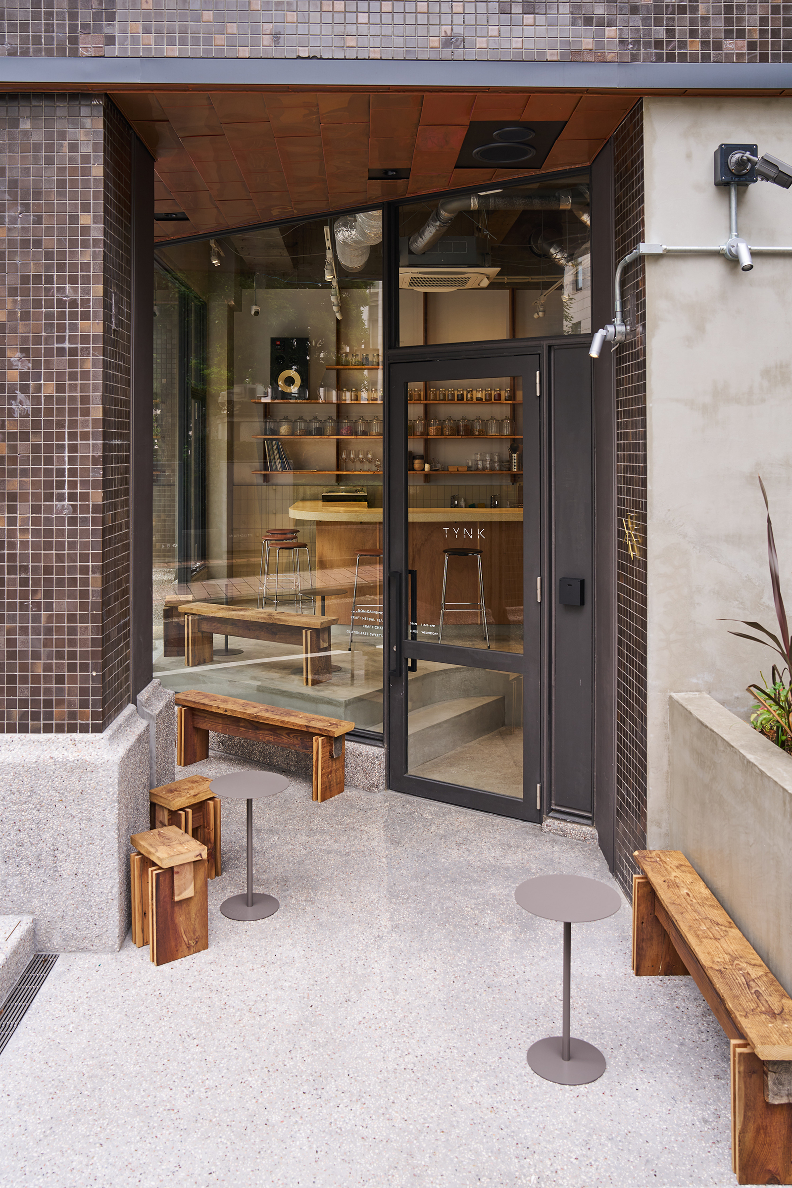 20260707_tynk-kabutocho-herbal-tea-cafe-11 | madameFIGARO.jp(フィガロジャポン)