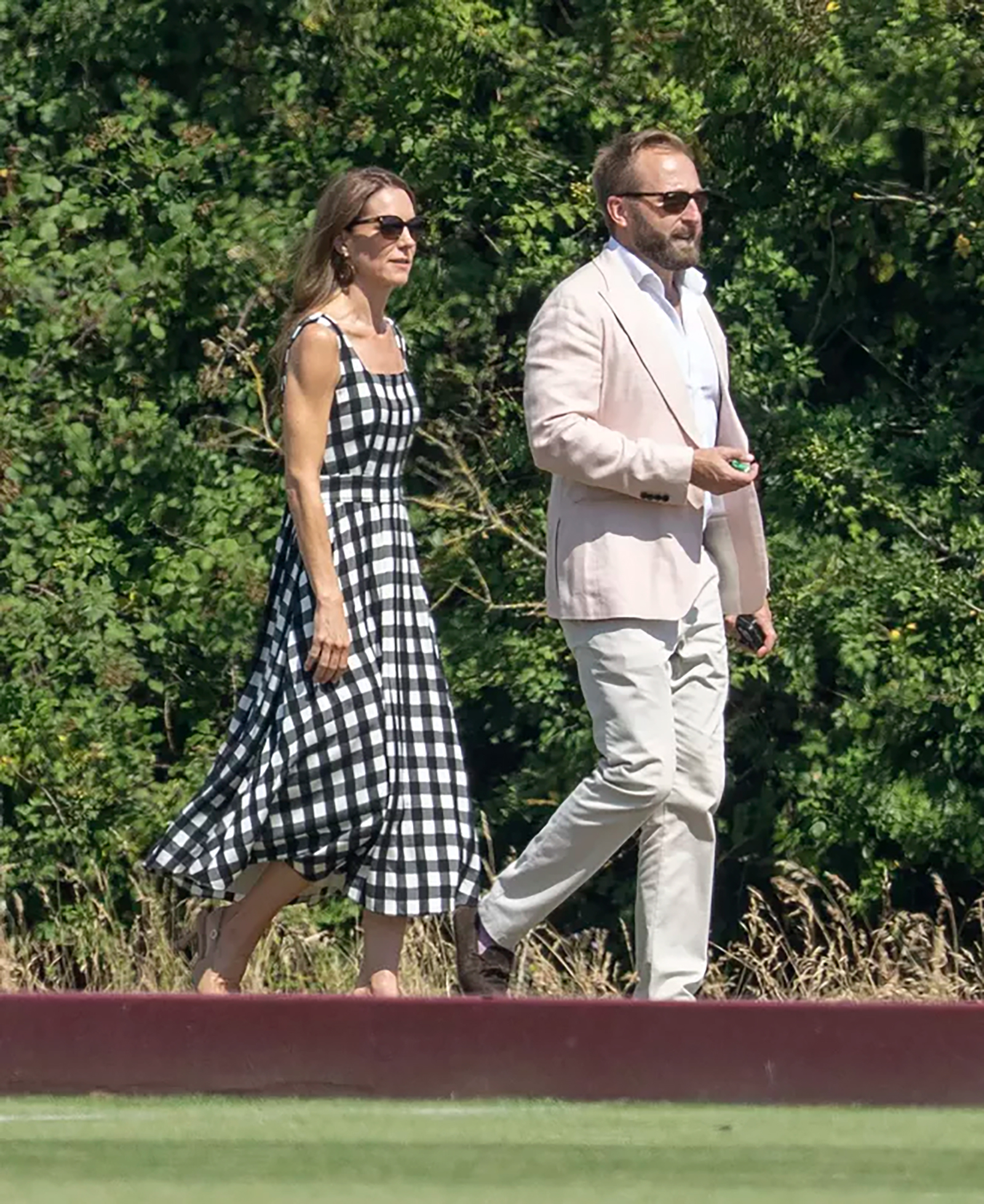 20260719_kate-middleton_charity-polo_summer-print-dress_1600 | madameFIGARO.jp(フィガロジャポン)